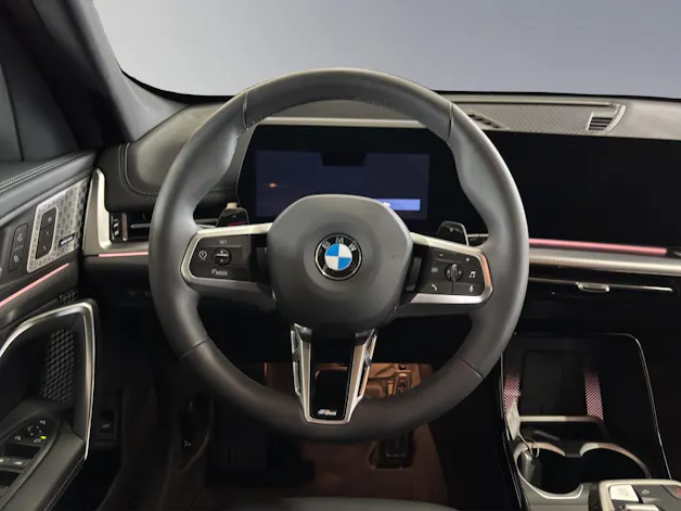 BMW X1 23d xDrive paddles