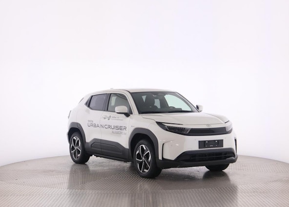 Vehicle image 21 Vehicle image 21