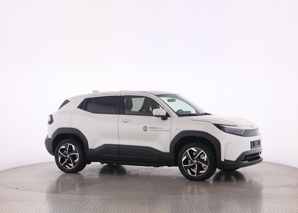 Vehicle image 23 Vehicle image 23