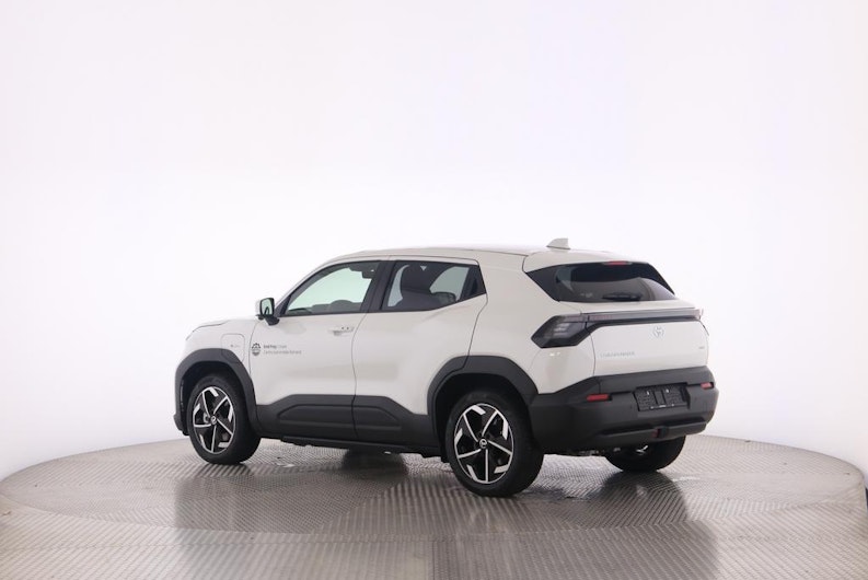 Vehicle image TOYOTA UrbanCruiser