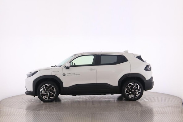 Vehicle image 33 Vehicle image 33