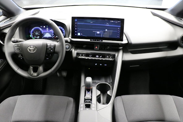 Vehicle image 6