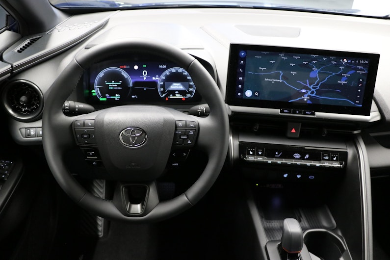 Vehicle image TOYOTA C-HR