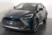 First vehicle image