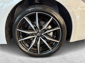 Vehicle image TOYOTA Corolla 2.0 HSD GR Sport