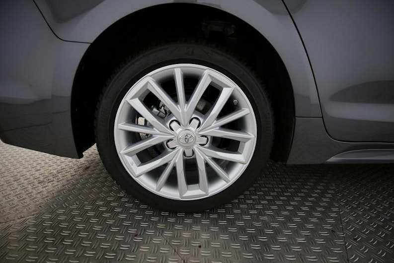 Vehicle image TOYOTA COROLLA