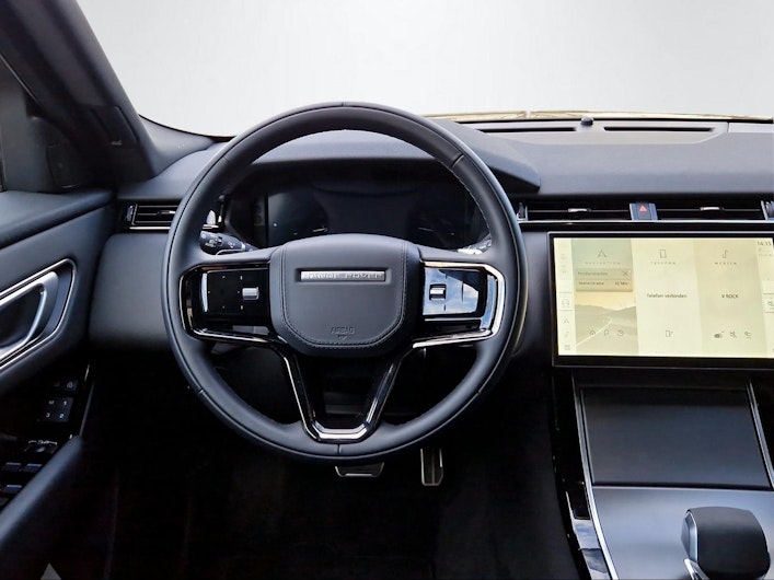 Vehicle image LAND ROVER RANGE ROVER VELAR