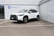 First vehicle image