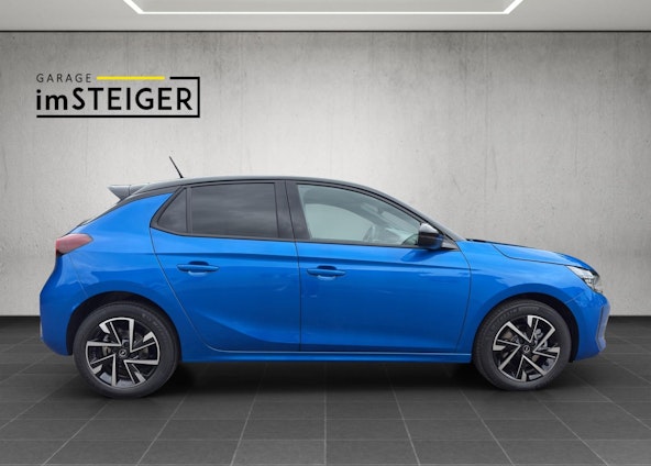 Vehicle image 3 Vehicle image 3