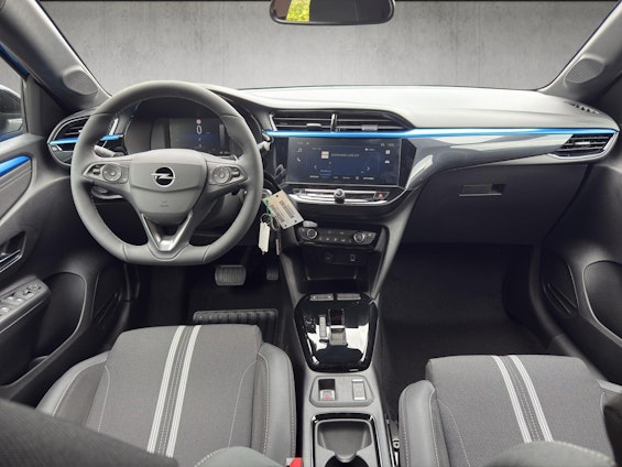 Vehicle image 8 Vehicle image 8