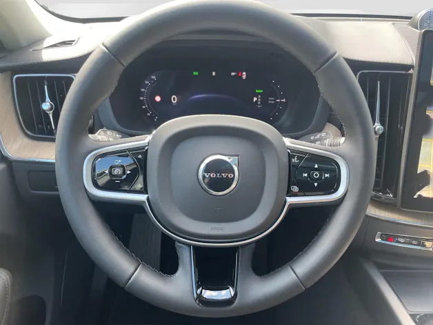 Volvo XC60 2.0 T8 TE Ultra Dark eAWD