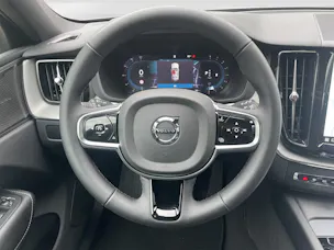 Volvo XC60 2.0 B5 MH Plus Dark AWD