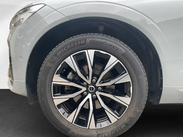 Volvo XC60 2.0 B5 MH Plus Dark AWD