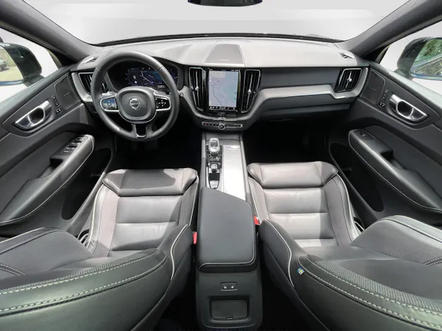 Volvo XC60 2.0 T6 TE Plus Dark eAWD