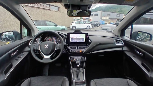 Vehicle image 7