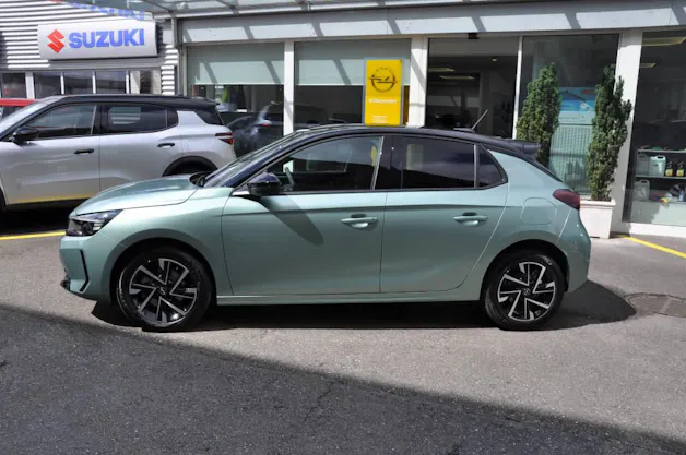 Opel Corsa 1.2 T Hybrid Sporthilfe