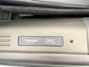 Vehicle image ASTON MARTIN DB12 Volante 4.0 V8 Bi-Turbo