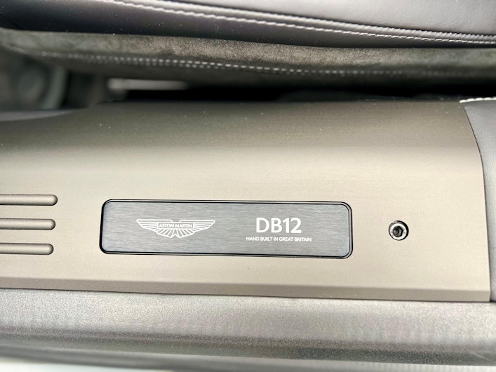 Vehicle image ASTON MARTIN DB12