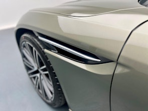 Vehicle image ASTON MARTIN DB12 Volante 4.0 V8 Bi-Turbo