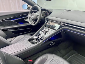 Vehicle image ASTON MARTIN DB12 Volante 4.0 V8 Bi-Turbo