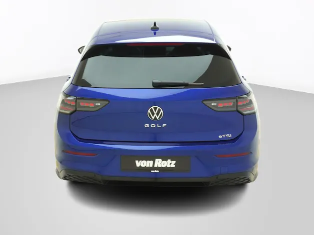 VW Golf VIII 1.5 eTSI R-Line DSG
