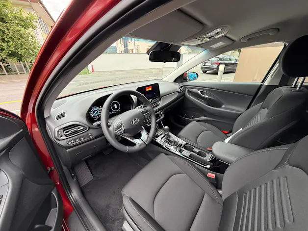 Hyundai i30 Wagon 1.0 T-GDi Amplia 48V MH DCT