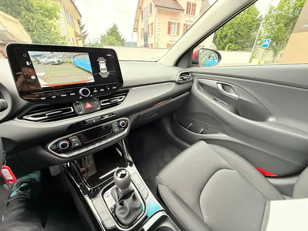 Hyundai i30 Wagon 1.0 T-GDi Amplia 48V MH DCT