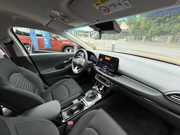 Hyundai i30 Wagon 1.0 T-GDi Amplia 48V MH DCT