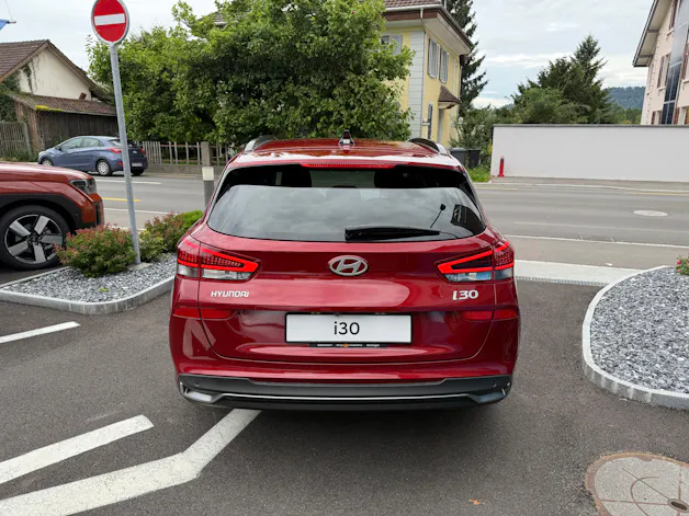 Hyundai i30 Wagon 1.0 T-GDi Amplia 48V MH DCT