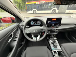 Hyundai i30 Wagon 1.0 T-GDi Amplia 48V MH DCT