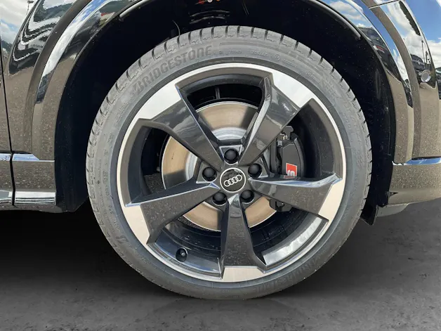 Audi SQ2 TFSI quattro S-tronic