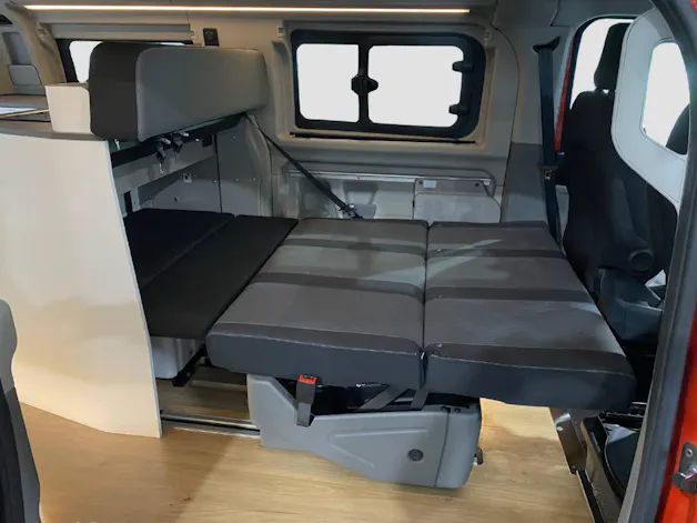 Ford Transit Custom Nugget 320 L1 2.0 Ecoblue 170 PS Titanium