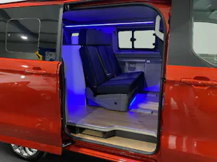 Ford Transit Custom Nugget 320 L1 2.0 Ecoblue 170 PS Titanium