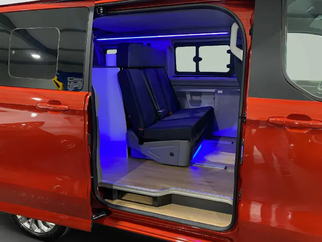 Ford Transit Custom Nugget 320 L1 2.0 Ecoblue 170 PS Titanium