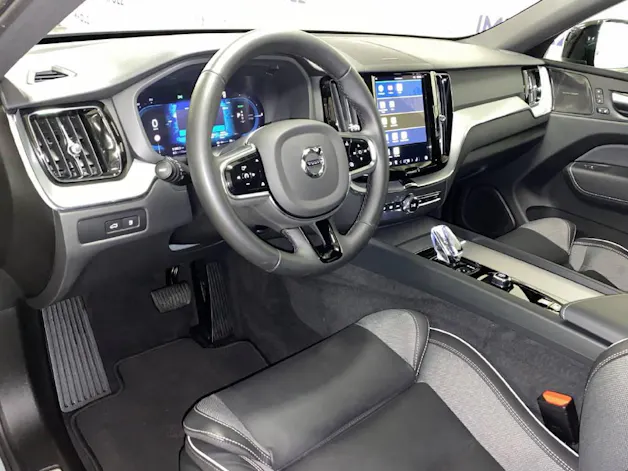 Volvo XC60 2.0 T8 TE Plus Dark eAWD