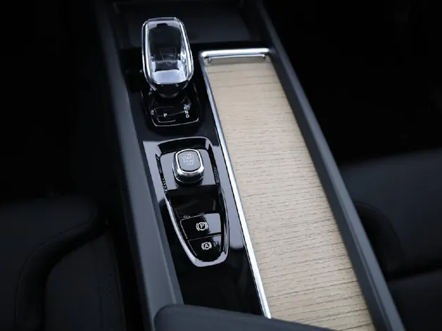 Volvo XC60 2.0 T6 TE Plus Dark eAWD