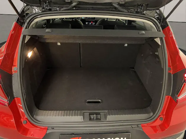 Renault Captur 1.6 E-Tech iconic