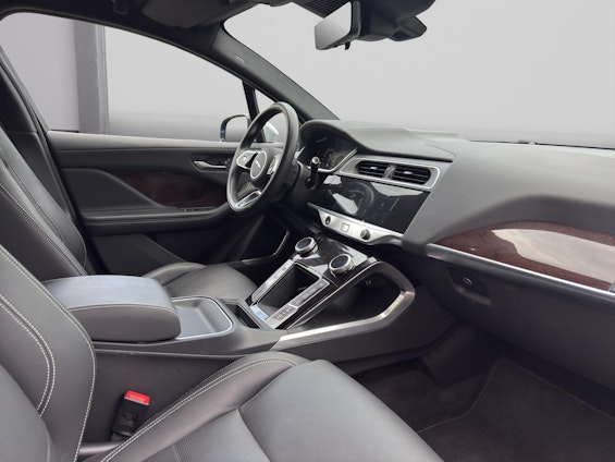 Vehicle image 11 Vehicle image 11