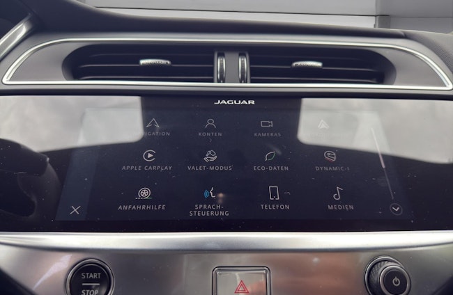 Vehicle image 10 Vehicle image 10