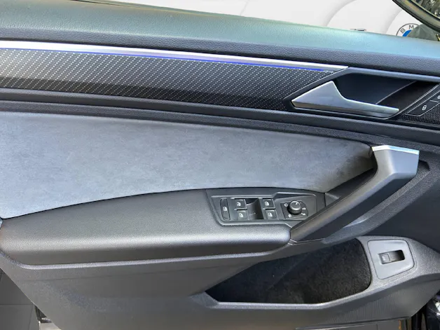 VW Tiguan 2.0 TSI R ** Anhängerkupplung, Panorama Glasdach **