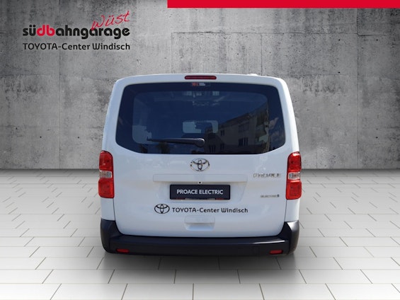 Vehicle image 13 Vehicle image 13