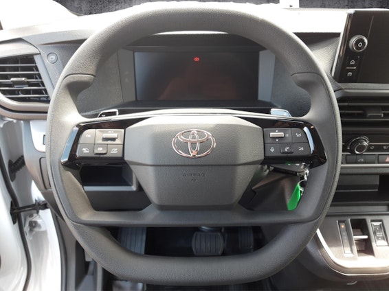 Vehicle image 5 Vehicle image 5