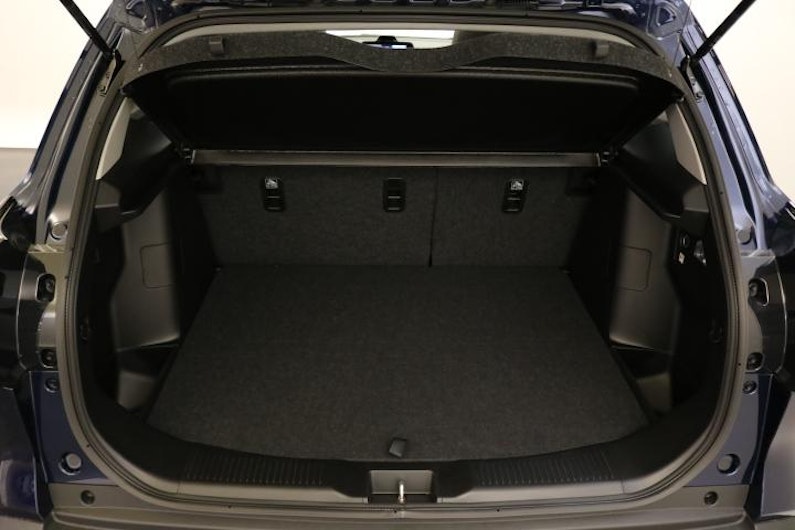 Vehicle image SUZUKI S-CROSS