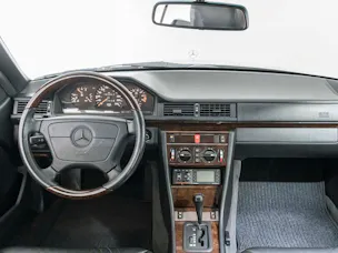 Mercedes-Benz E 220 Cabriolet