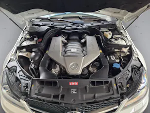 Mercedes-Benz C 63 V8 AMG Kombi