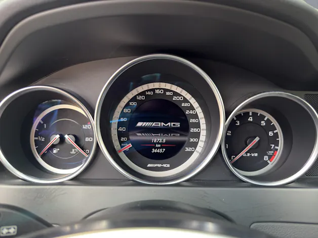 Mercedes-Benz C 63 V8 AMG Kombi