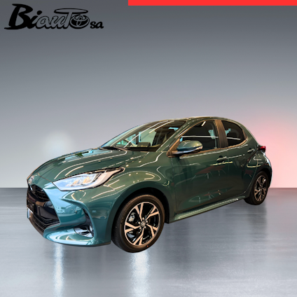 First vehicle image
