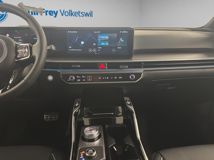 Vehicle image KIA SORENTO