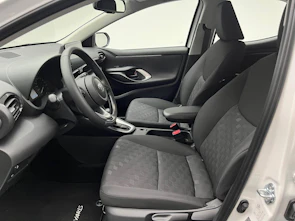 Fahrzeugbild TOYOTA Yaris 1.5 VVT-i HSD Comfort