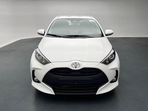 TOYOTA Yaris 1.5 VVT-i HSD Comfort 1